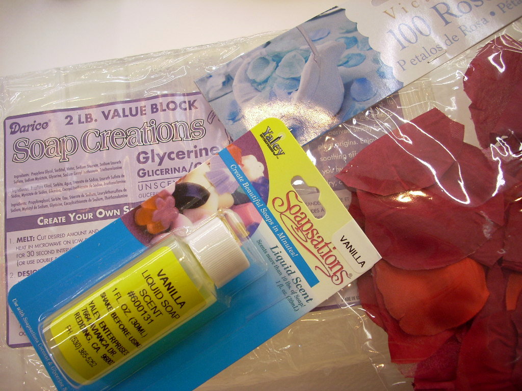 How to Make Soap Petals - Valentine's Day, Weddings and Parties