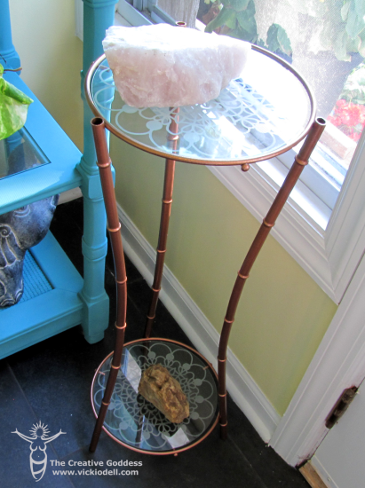 Plant Stand Makeover from the 127 Yard Sale